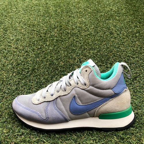 NIKE INTERNATIONALIST MID ナイキ インターナショナリストミッド HB939