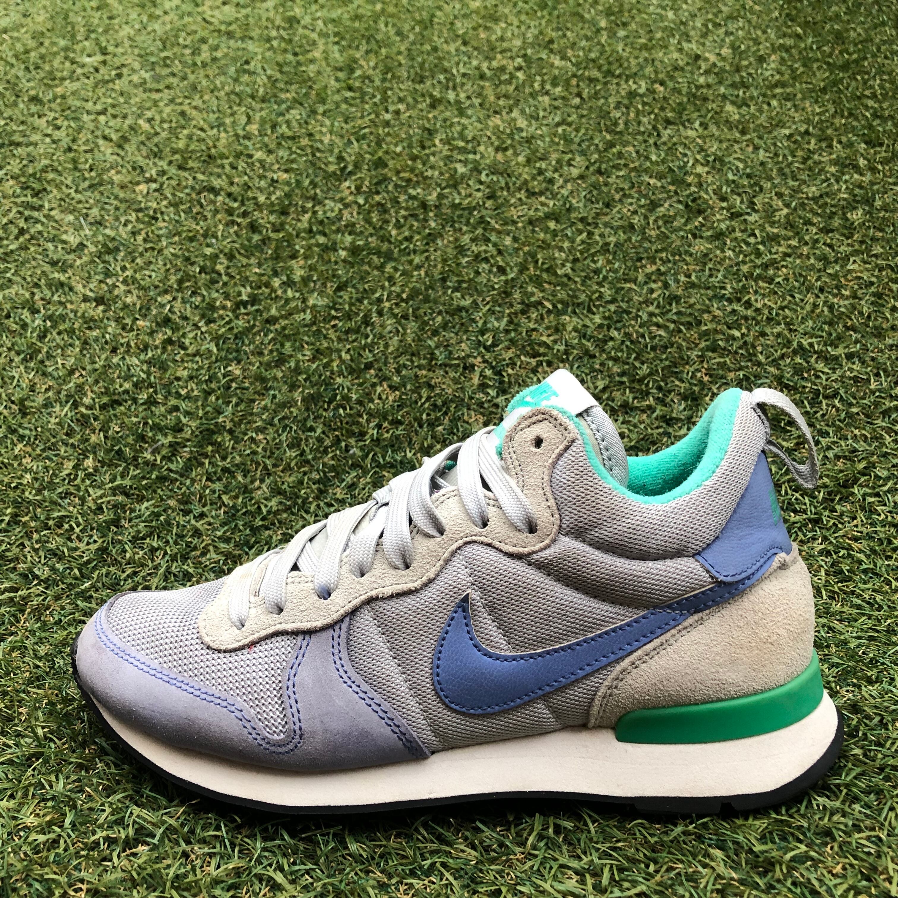 NIKE INTERNATIONALIST MID ナイキ インターナショナリストミッド HB939