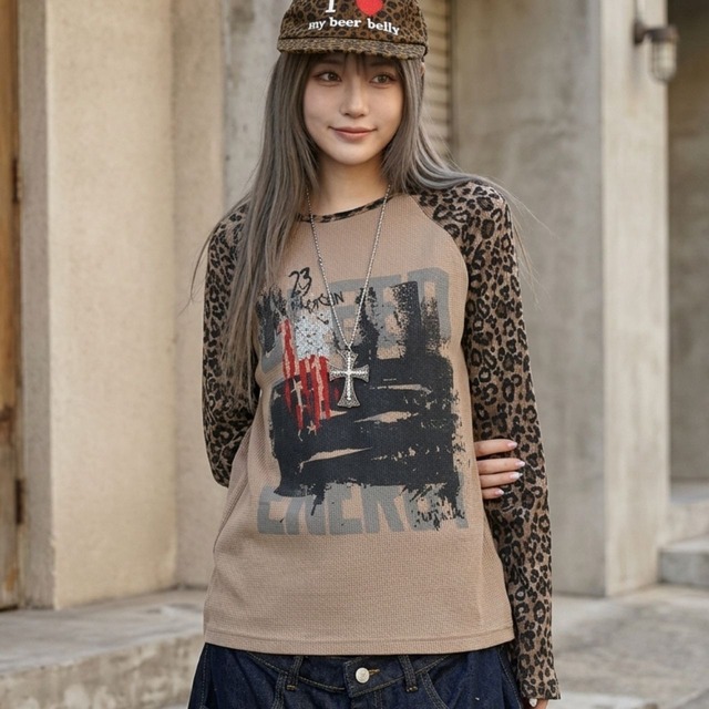 レオパードスリーブグラフィックラグランTシャツ 2col   R02621