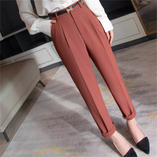 【送料無料】 テーパードパンツ 3色 ロング マキシ ポケット 薄手生地 かわいい 大人可愛い 大人女子 綺麗 シンプル カジュアル 大人 上品 おしゃれ お洒落 こなれ感 ラフ エレガント コンサバ 着痩せ レディライク ヘルシー 無地 春 夏 秋 20代 30代 40代 レディース 女性用 ママ デート お出かけ 女子会 お呼ばれ 休日 お茶会 着回し 普段使い ファッション コーデ スタイル 楽ちん 体型カバー プチプラ 定番 トレンド デイリーユース