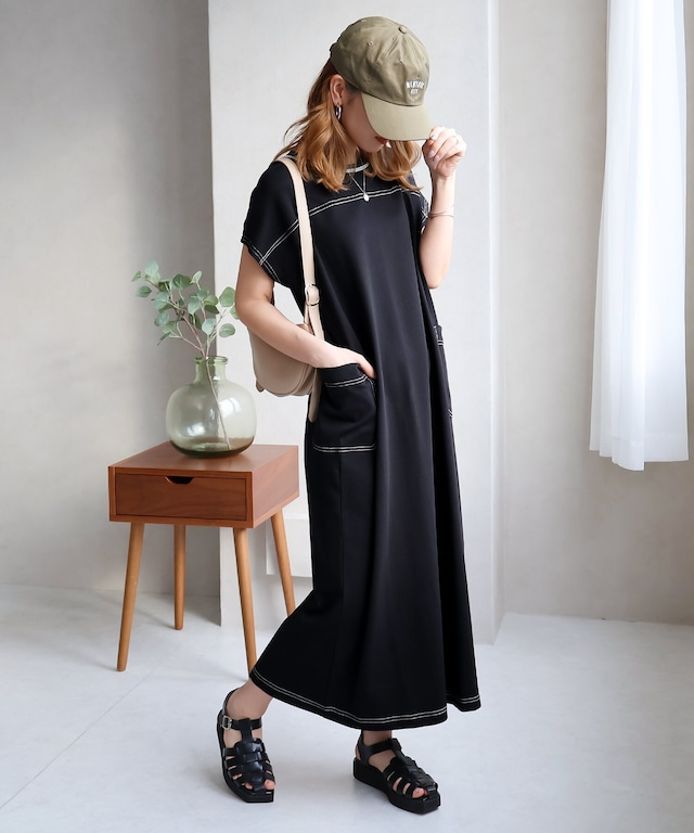 配色ステッチロングワンピース