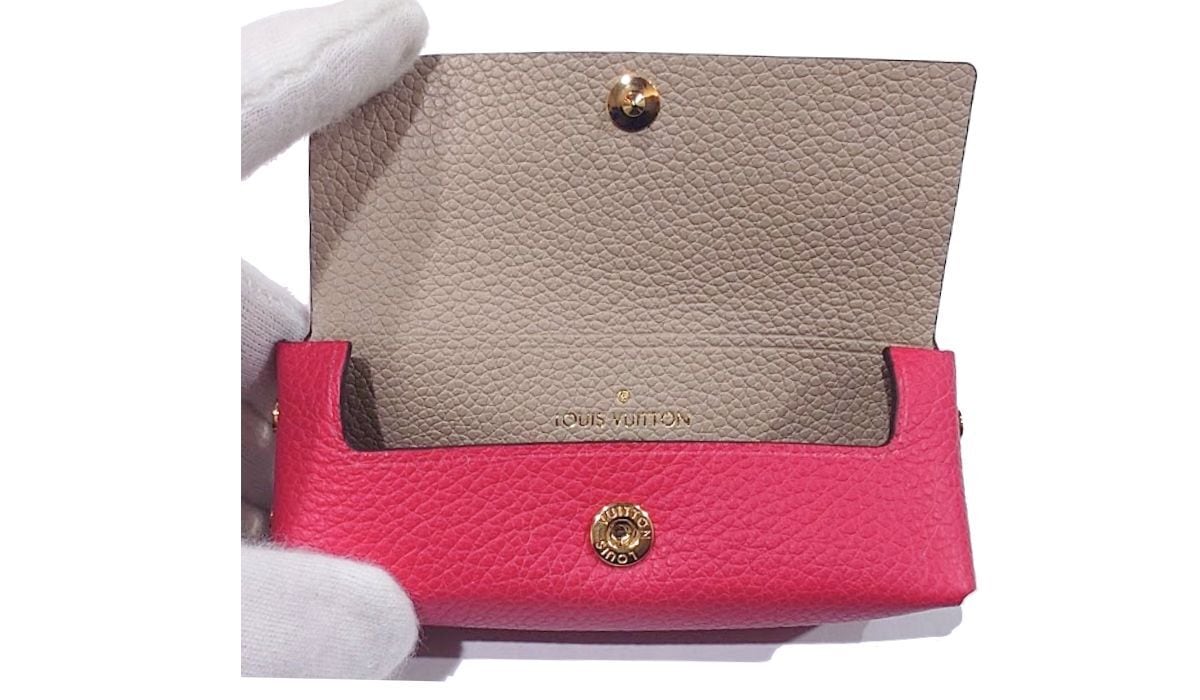 Louis Vuitton 口紅 ピンク系 ポーチ付き LV ルージュ - マット リップスティック ｜ルイ・ヴィトン 公式サイト