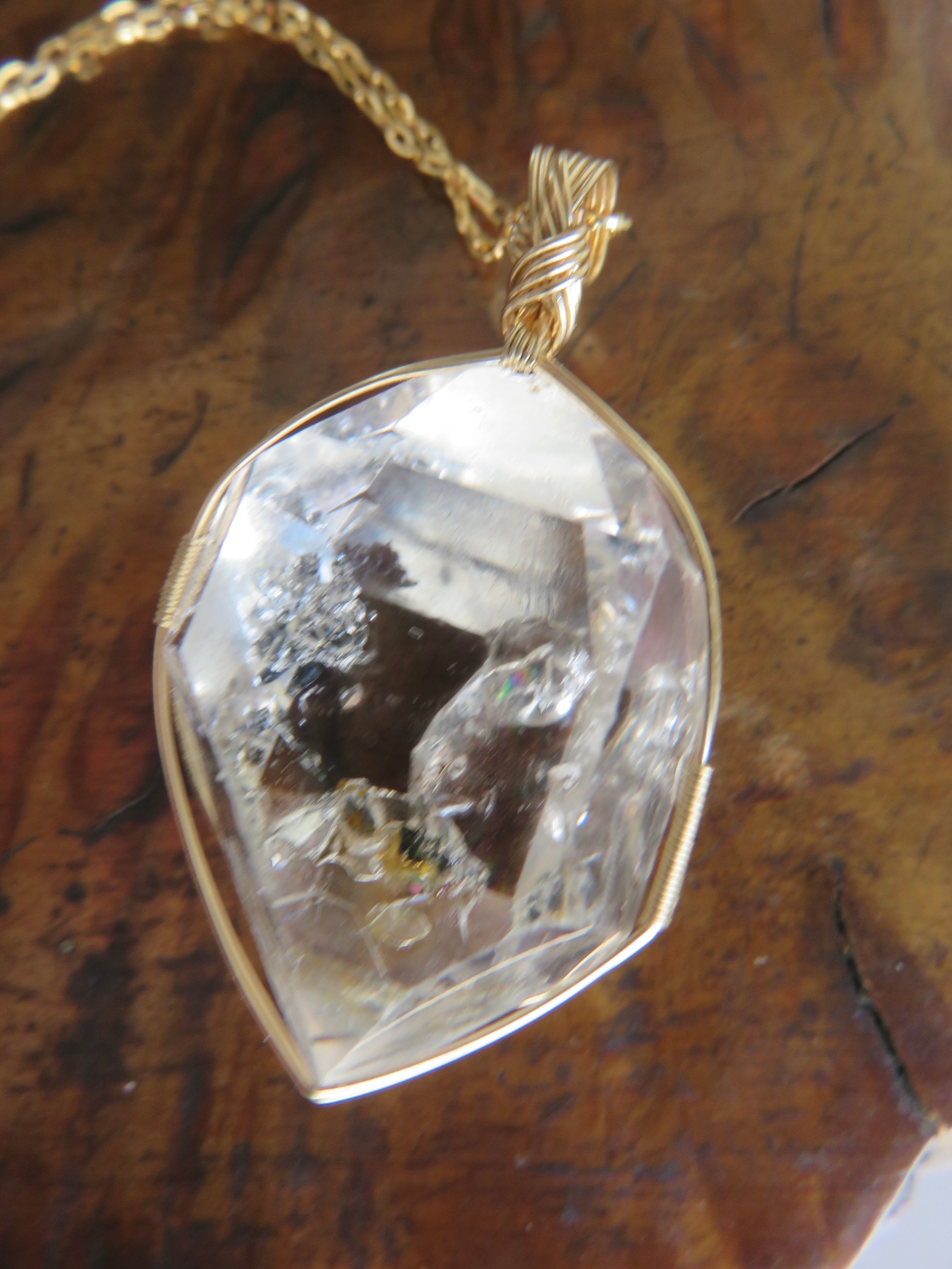 大きめハーキマーダイヤモンドの女神巻きペンダントトップ | komichi