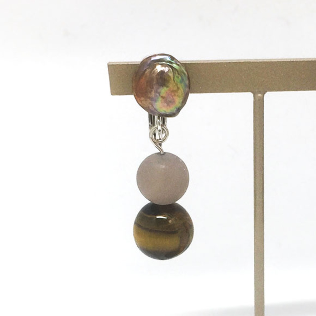 大人女子にも大人気！ブラウンパール ニュアンスカラー ピアス＆イヤリング