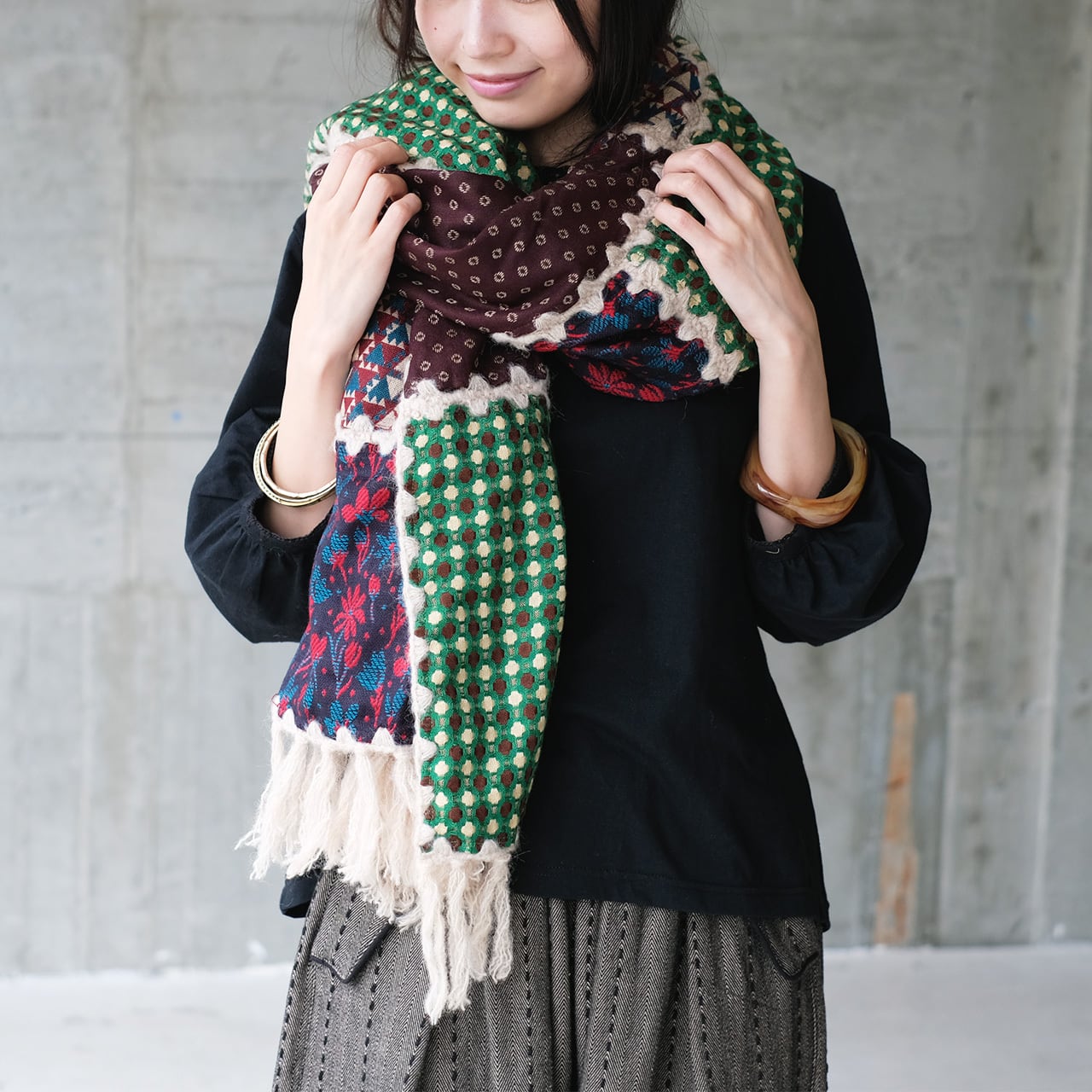 【復刻再販】主役級マフラー!柄生地パッチワーク大判ストール(22w-18)パターンB