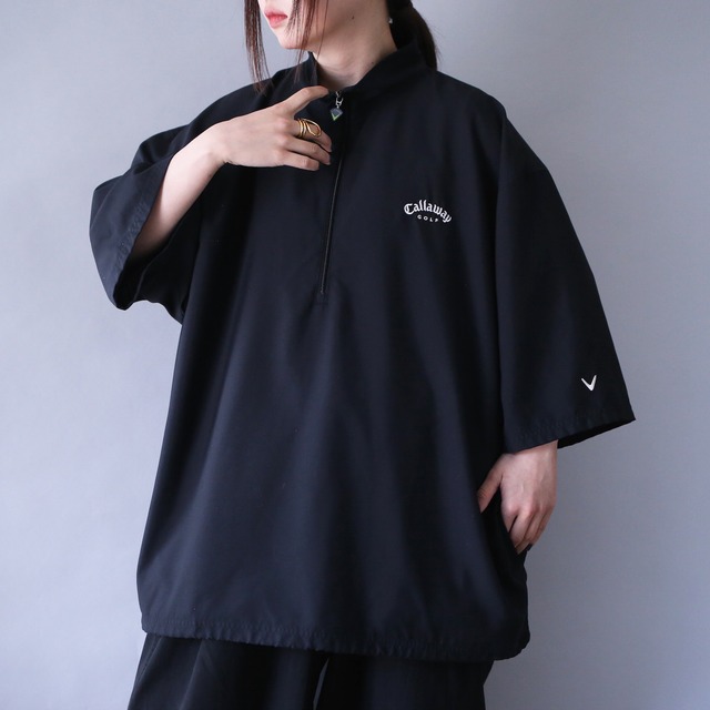 "刺繍" front and back one point design over silhouette half-zip h/s pullover