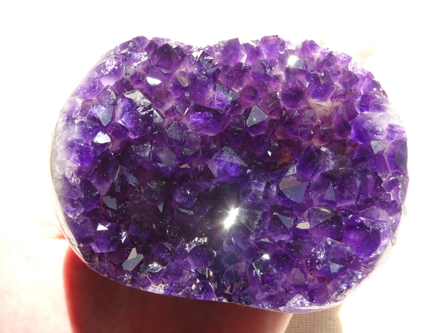 アメジストクラスター（Super Quality） ~The Divine Cave~ | 虹石屋