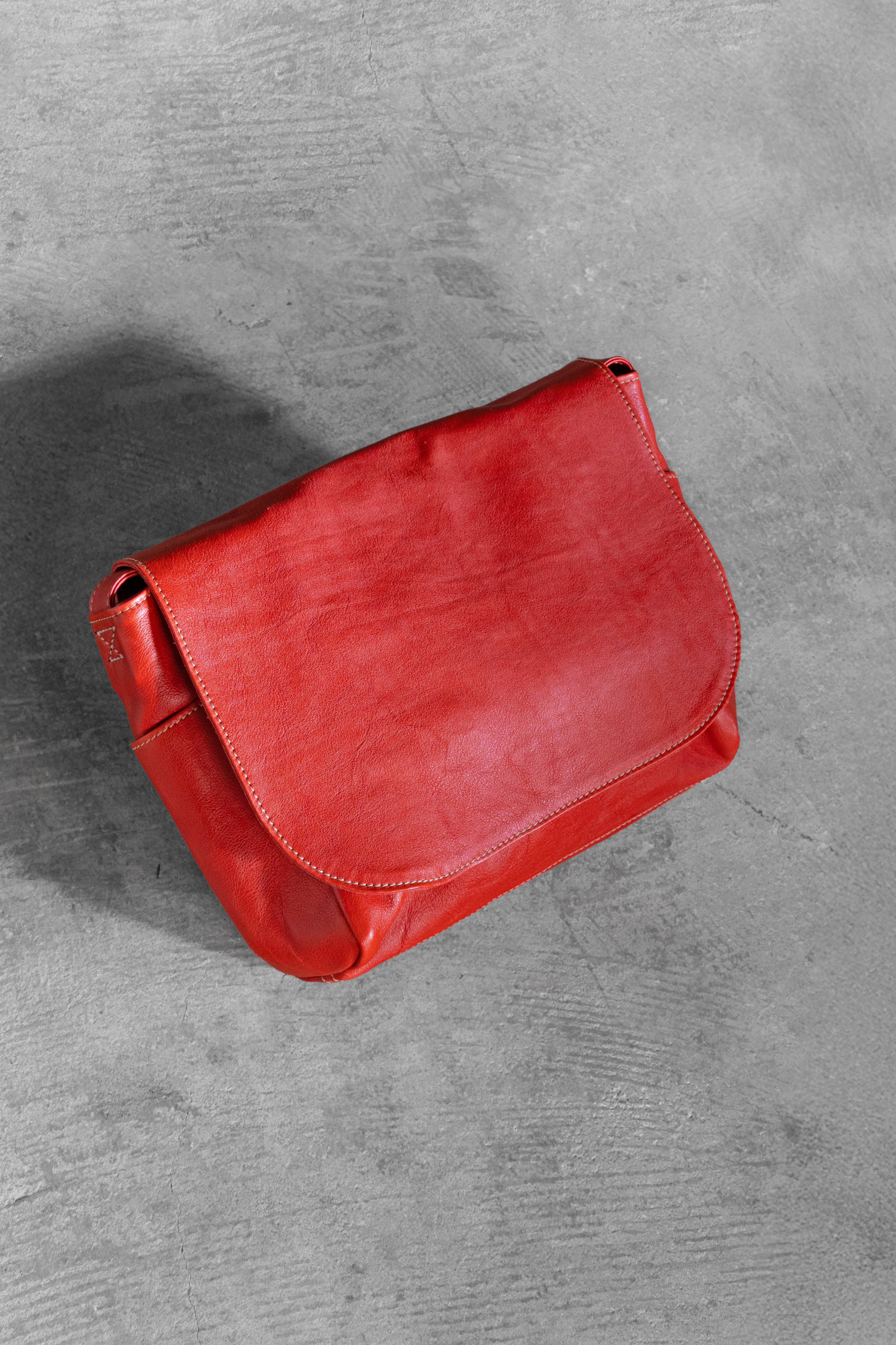 Shoulder bag 01 / M【送料無料】 | 高級皮革ならminca｜栃木レザーの