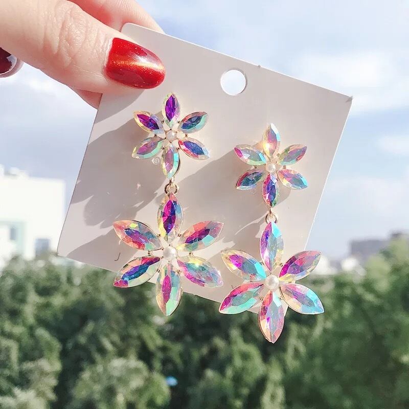 オーロラフラワーピアス❤︎ | * ੈ✩‧₊˚みじぇる˚ ₊ ‧ ੈ*✩