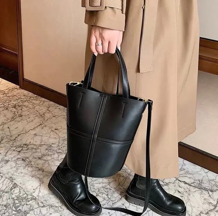 【4color】エコレザーバケットバッグ