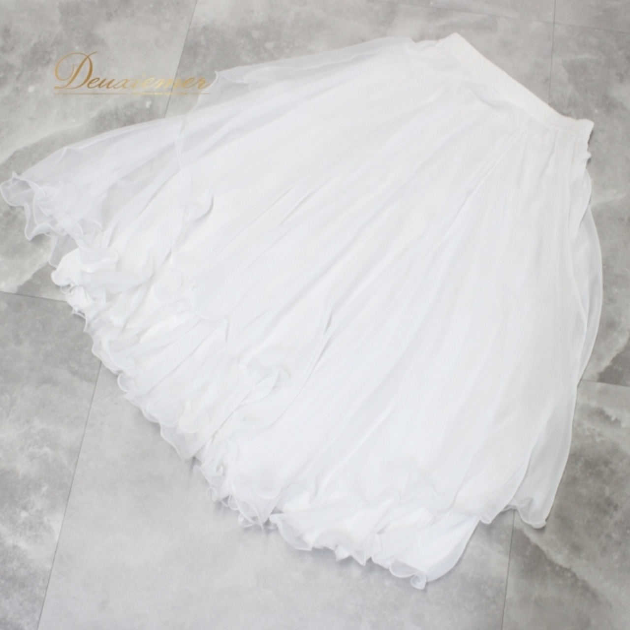 社交ダンス 衣装 スタンダード スカート レッスンウェア レディース 練習着 SEKINE セキネ 白 ホワイト系 無地 シンプル フォーマル ふんわり 可愛い トレーニング ダンス 発表会 ステージ用 おしゃれ 薄手 動きやすい 上品 優雅 レディースファッション エレガント 装飾なし パーティー用 おすすめ 日本製 スポーツウェア 伸縮性 練習用 コスチューム 透け感 柔らか素材 清楚