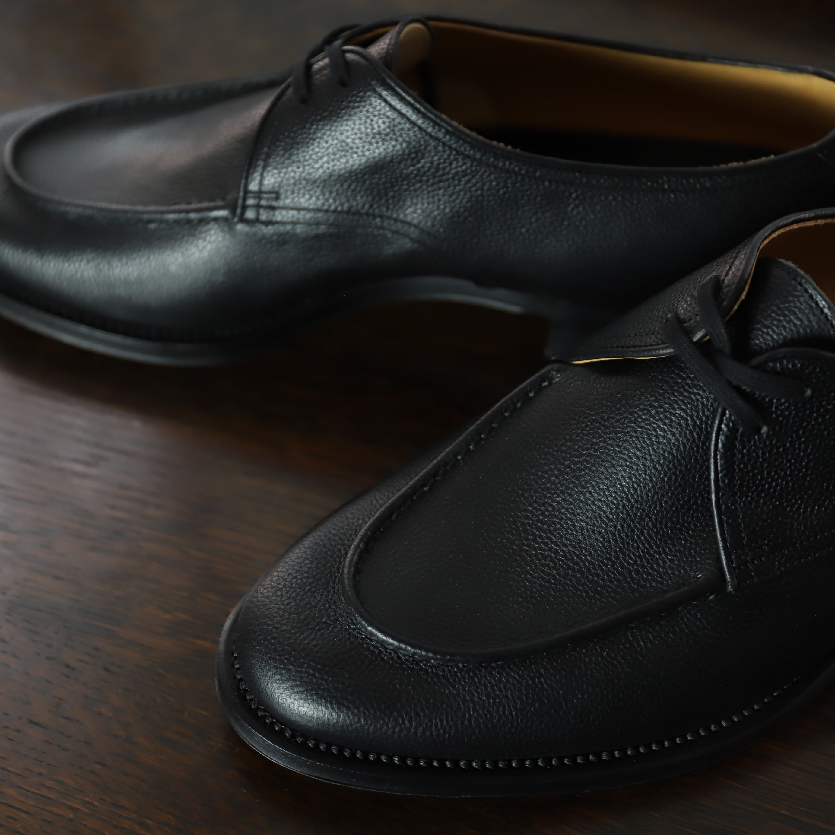 forme / Low shoes for men's | TIBETAN MARKET