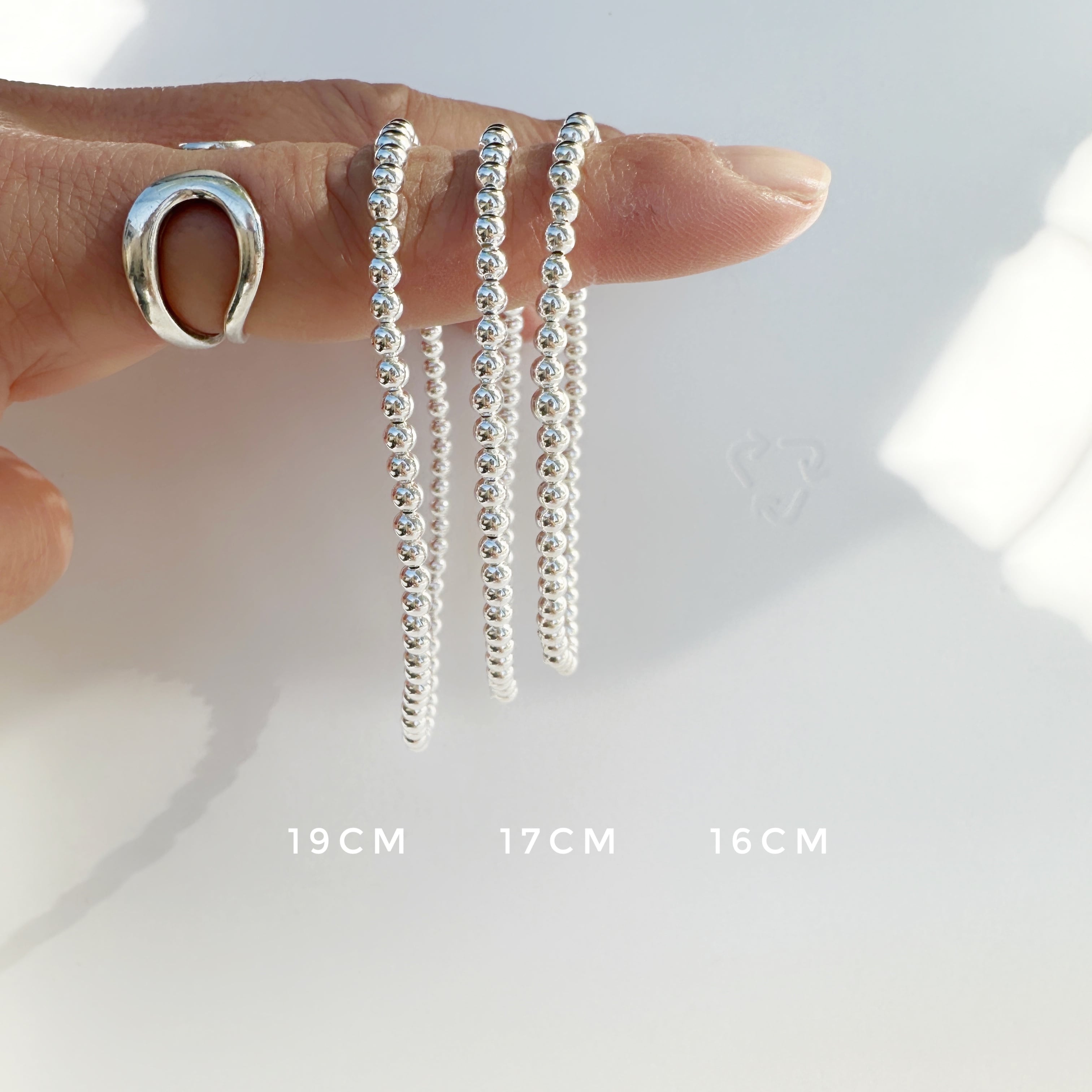 再入荷】ボールビーズ ブレスレット （ゴムが伸びます！）ビーズ