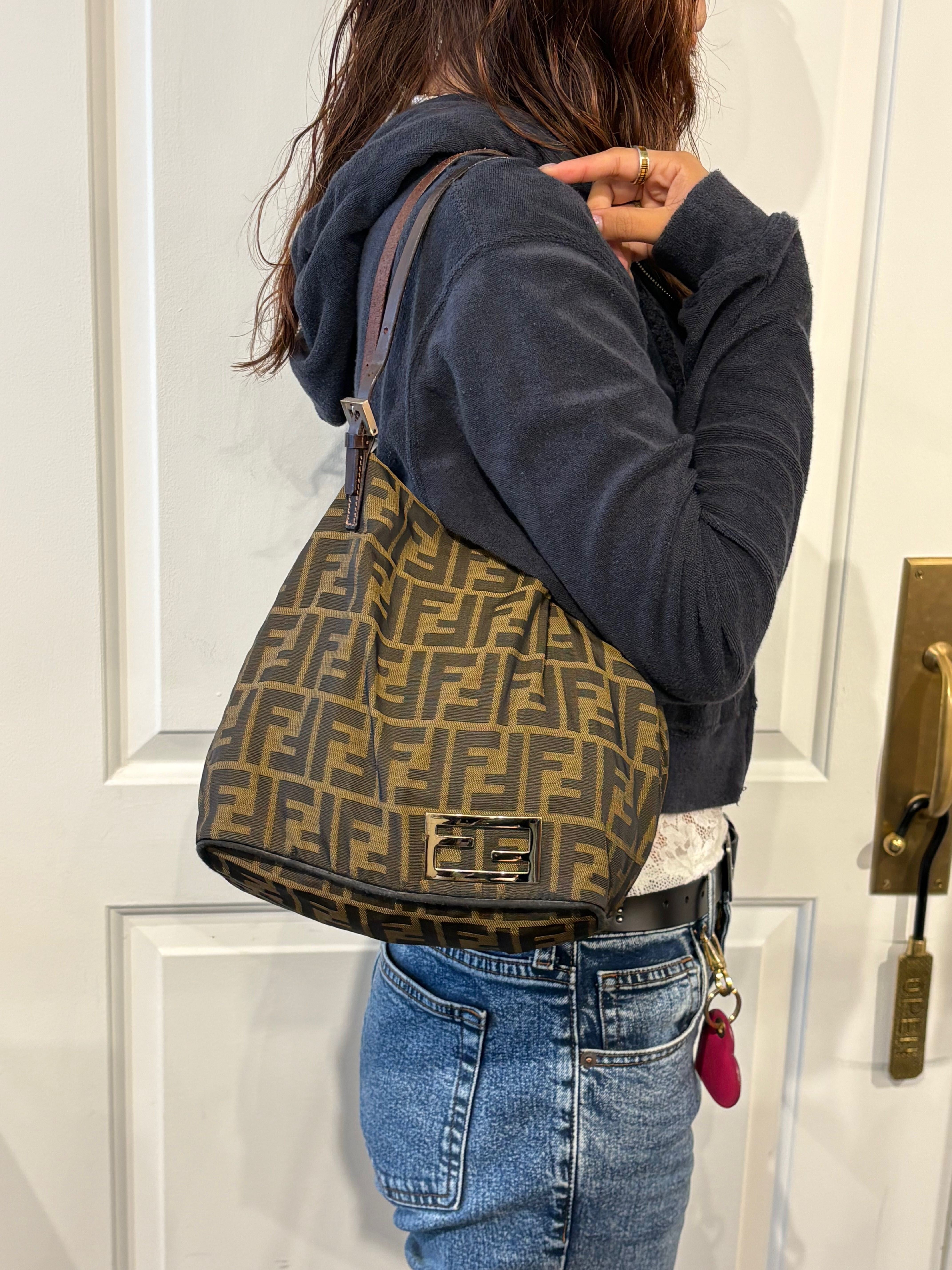 【値下げしました】【希望によりオマケあり】AURA グッズ ACCESSORY | AURA JAPON ミュージック