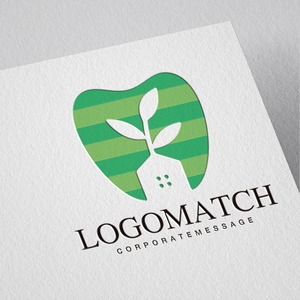 緑の歯医者さんのロゴ