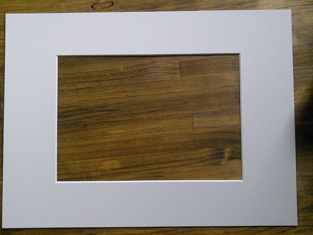 オサマルーエ専用マット 子供の絵 飾る 絵の保管 収納 イラスト 園児 小学生 子供の絵専用額縁 がくぶち家 Bisousya 額縁メーカー美創舎の通販ショップ