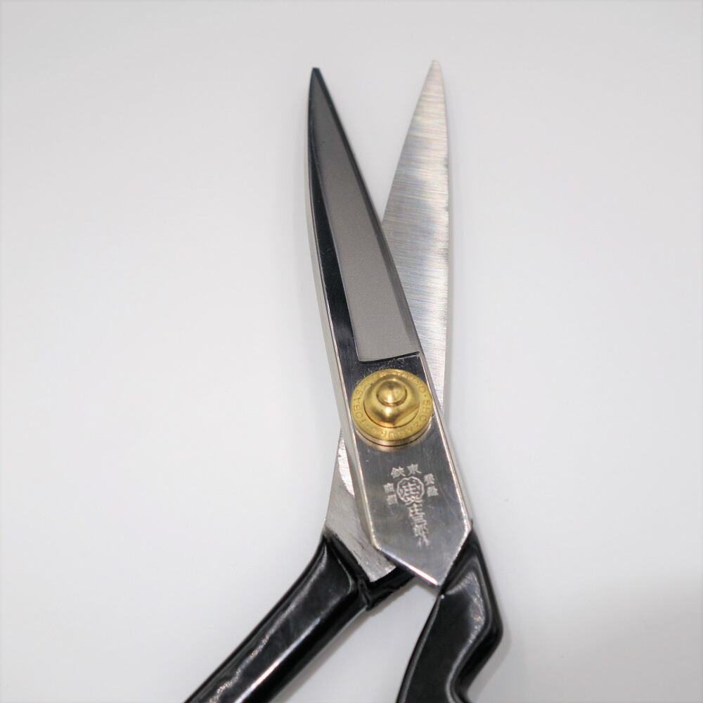 庄三郎 裁ちばさみ 標準型 240mm 高級刃物鋼 日本製 裁縫ばさみ 庄三郎 裁ちばさみ 標準型 240mm 高級刃物鋼 日本製 裁縫ばさみ