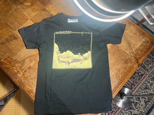 WEEZER Tシャツ