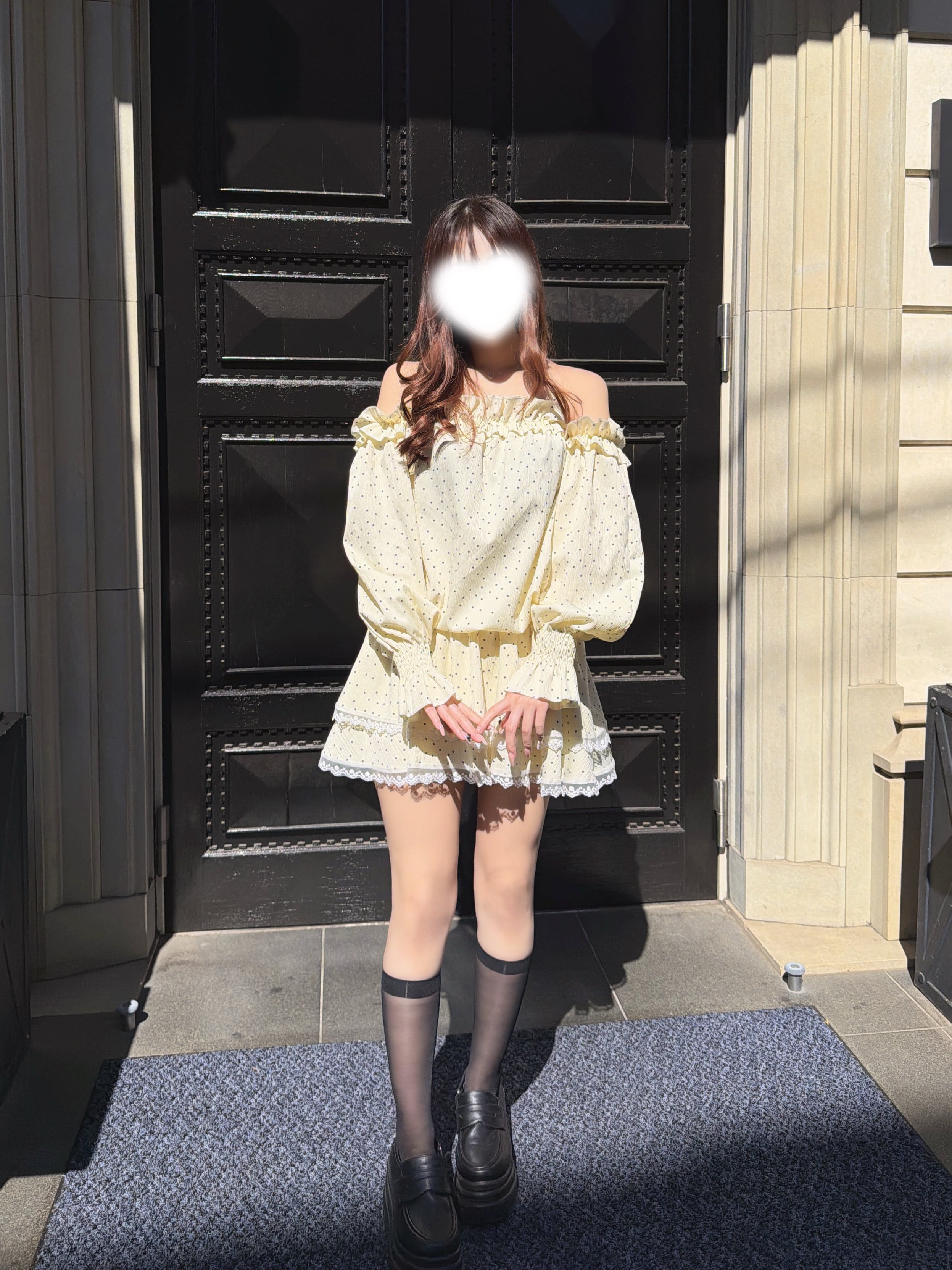 dot off shoulder op