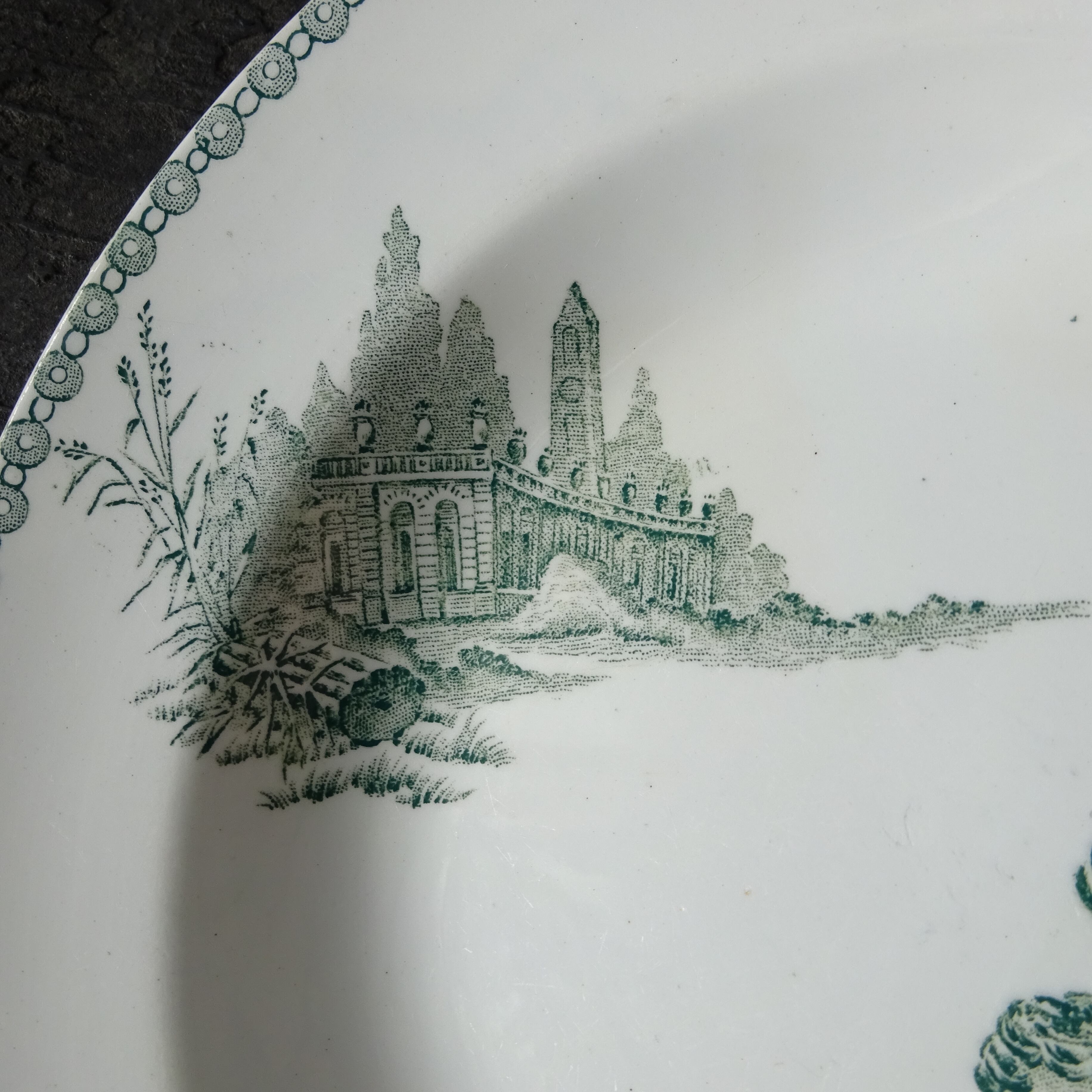 St Amand modèle《TRIANON》assiette creuse (C)