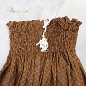 フラダンス 衣装 パウスカート ブラウン系 パウスカートショップ 日本製 カヒコ柄 グランジ加工 ハワイアンプリント アロハ フラ ダンス レッスン 練習 華やか おしゃれ 大人っぽい かわいい シングル スカート フレア 茶 黒 白 ブラック系 ホワイト系 カジュアル スポーツ 踊り レディース