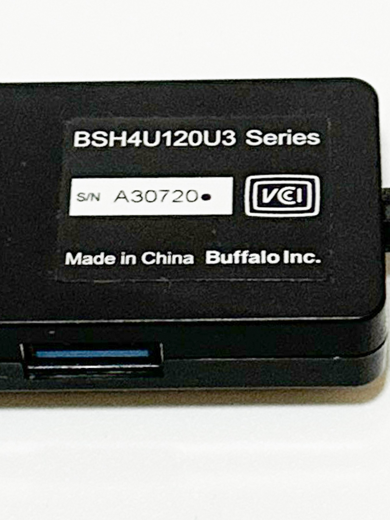 バッファロー BUFFALO USB3.0 4ポート バスパワーハブ ブラック BSH4U120U3BK パソコン 周辺機器 コンパクト 小型
