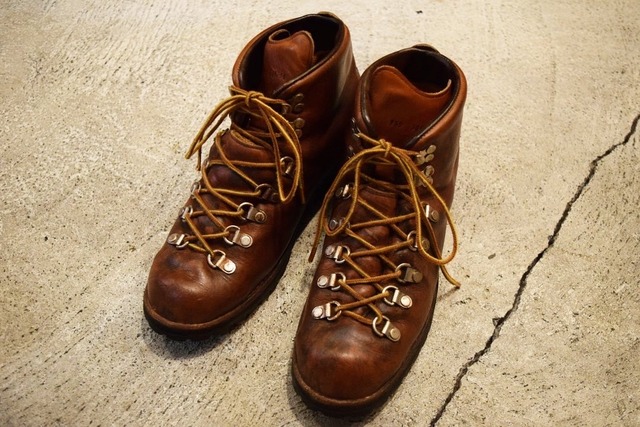 USED Danner Mountain light 8M vintage 80s made in USA B0766