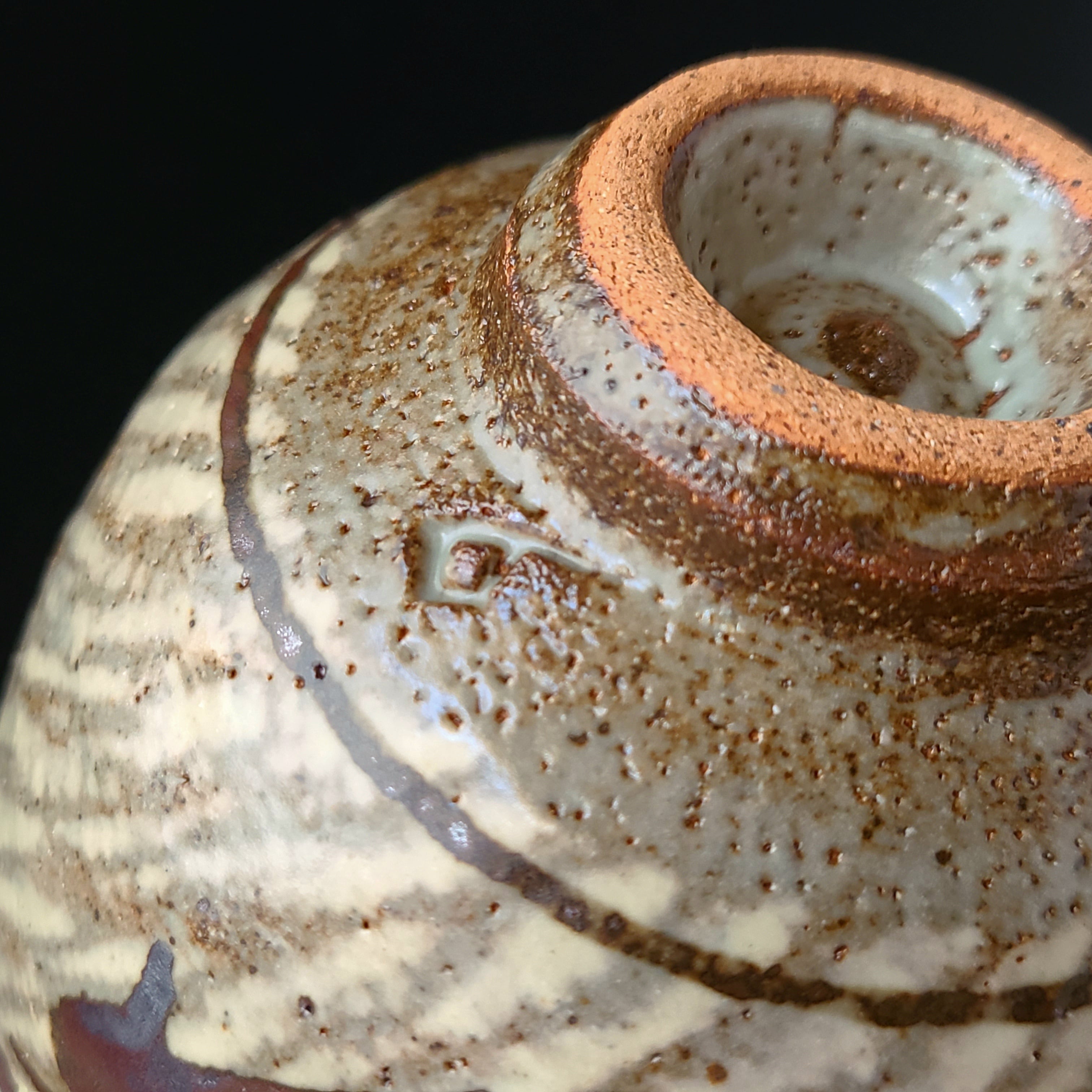 島岡達三 地釉象嵌縄文碗】益子焼 人間国宝 茶碗 AH05A