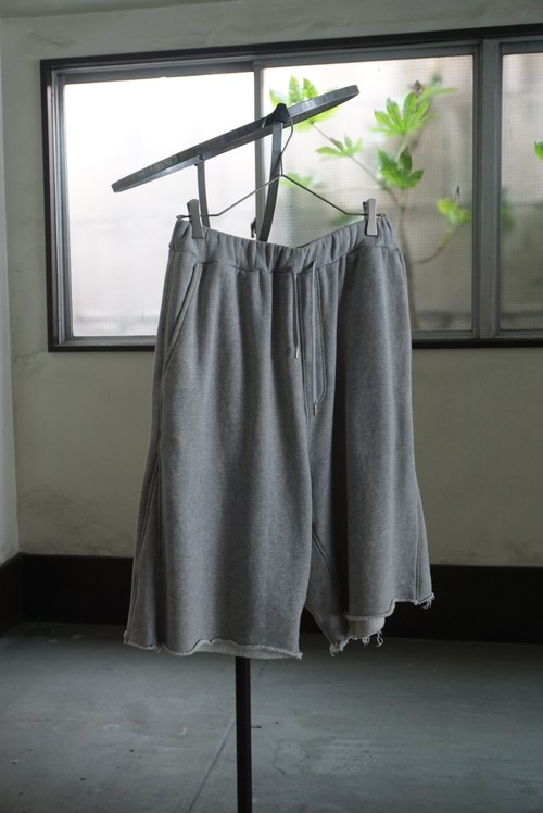 NiLS / faded sweat shorts