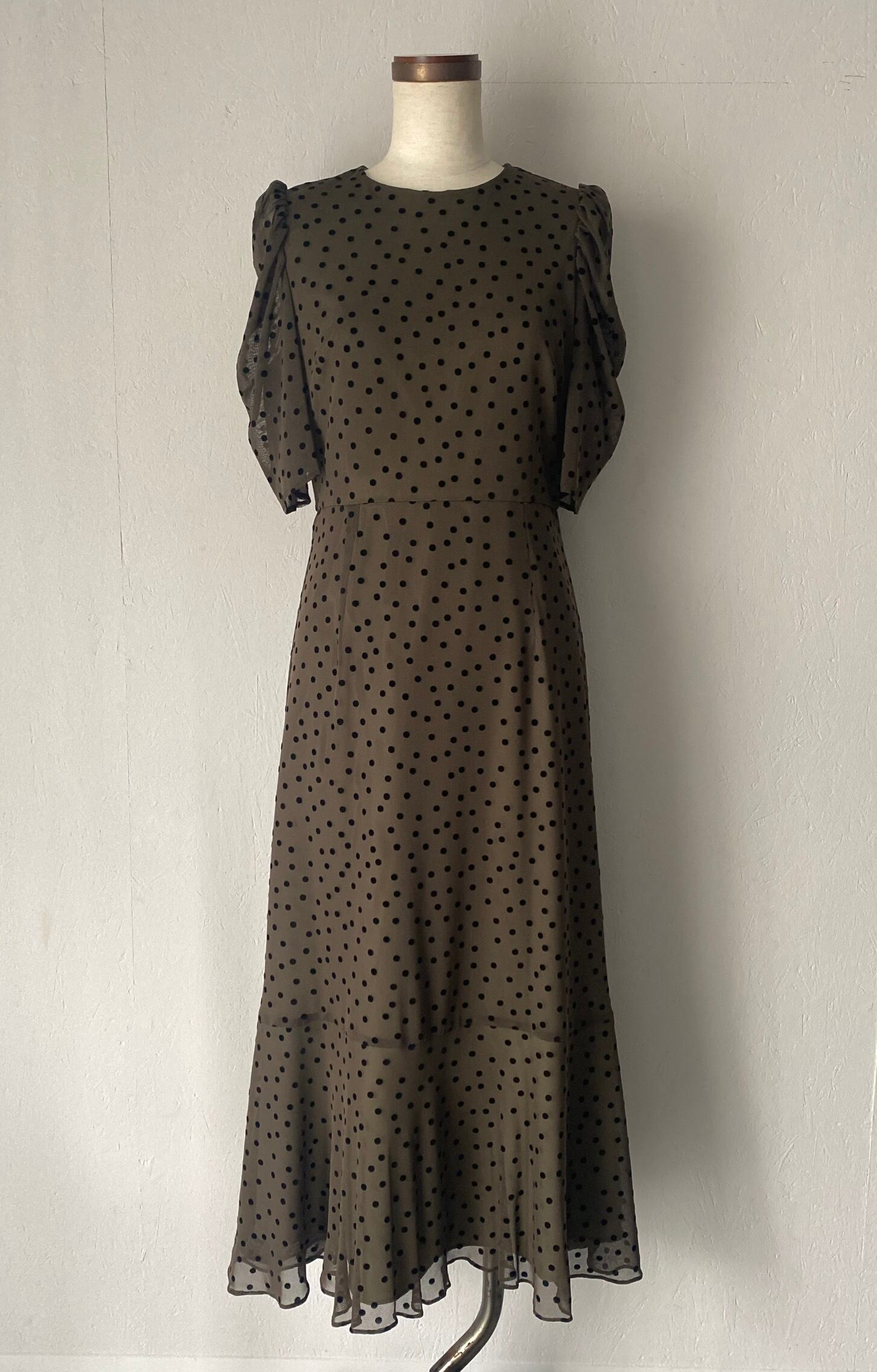 チュールフロッキードットワンピース | troisiemechaco 