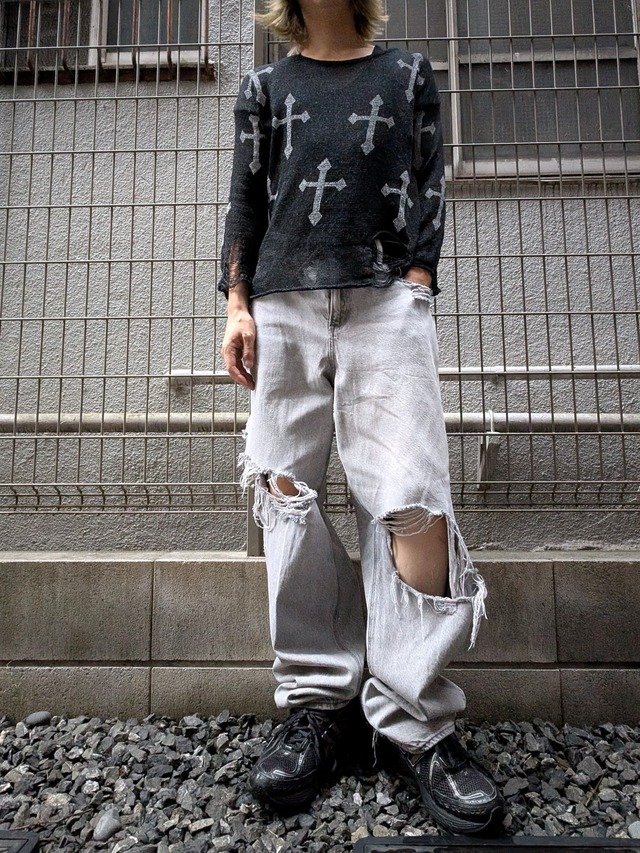 "CROSS" damage lame knit