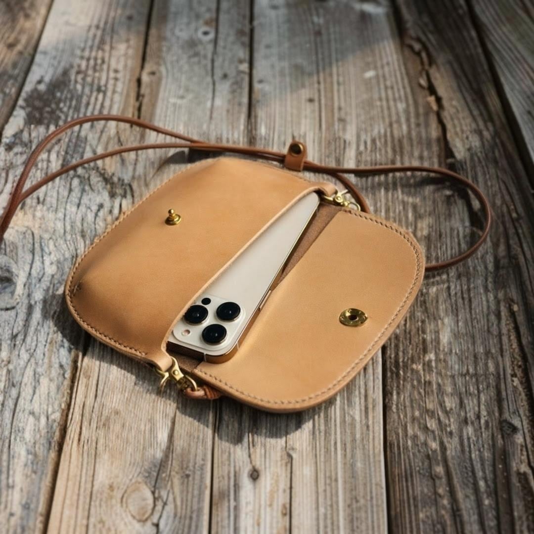 受注製作】本革スマホホックポーチ | Babylonica Leather Craft