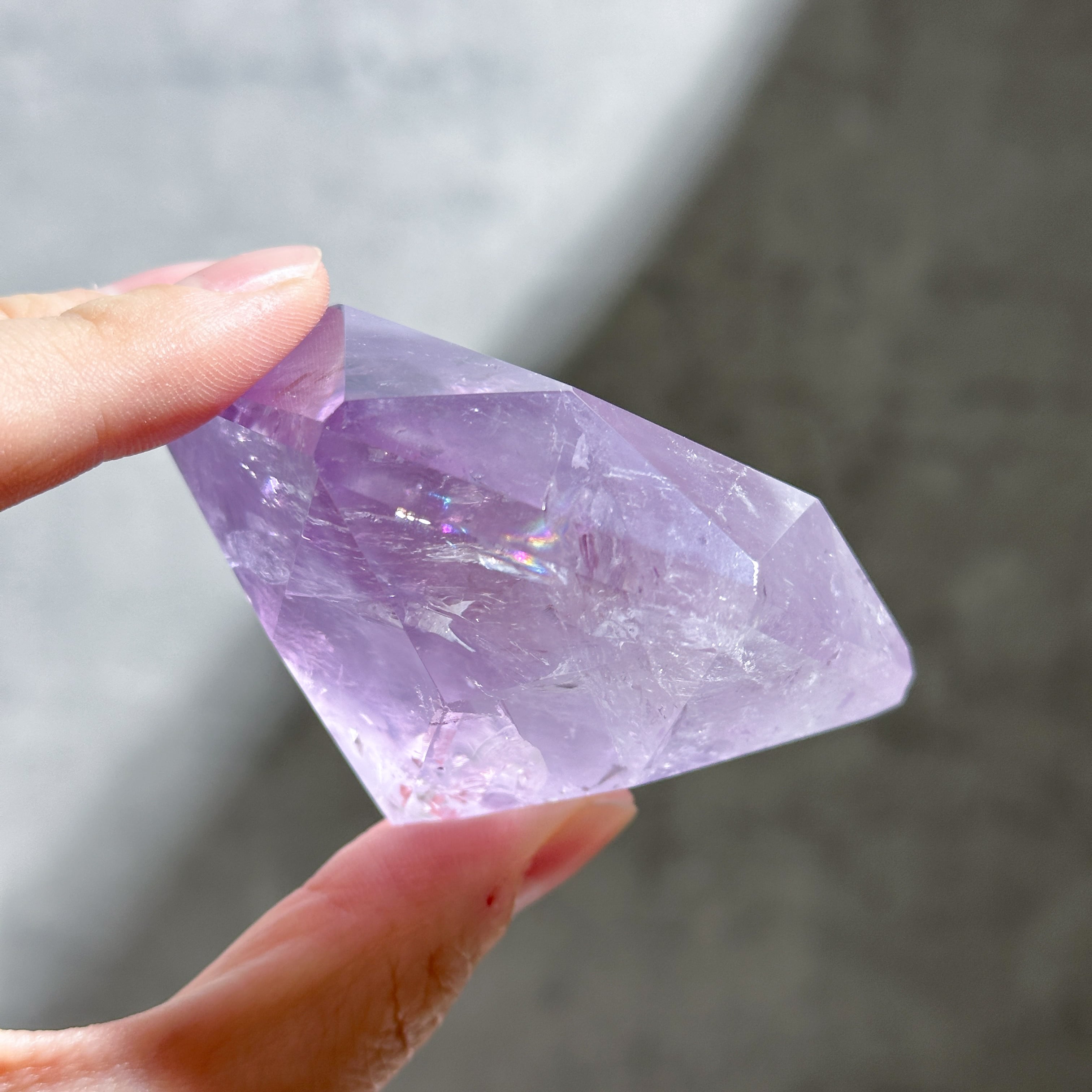 虹◎ファントムアメジスト ダイヤモンドカット32◇Amethyst Diamond