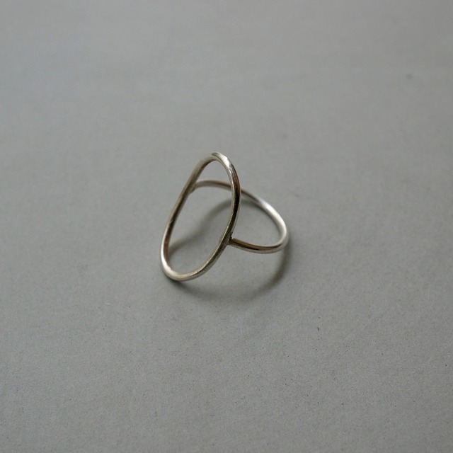 Oval Ring Silver