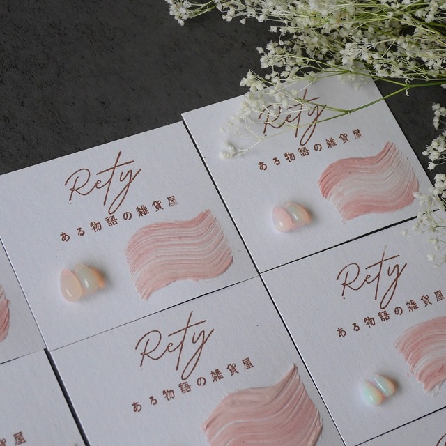 景色を映すオパール　桜　