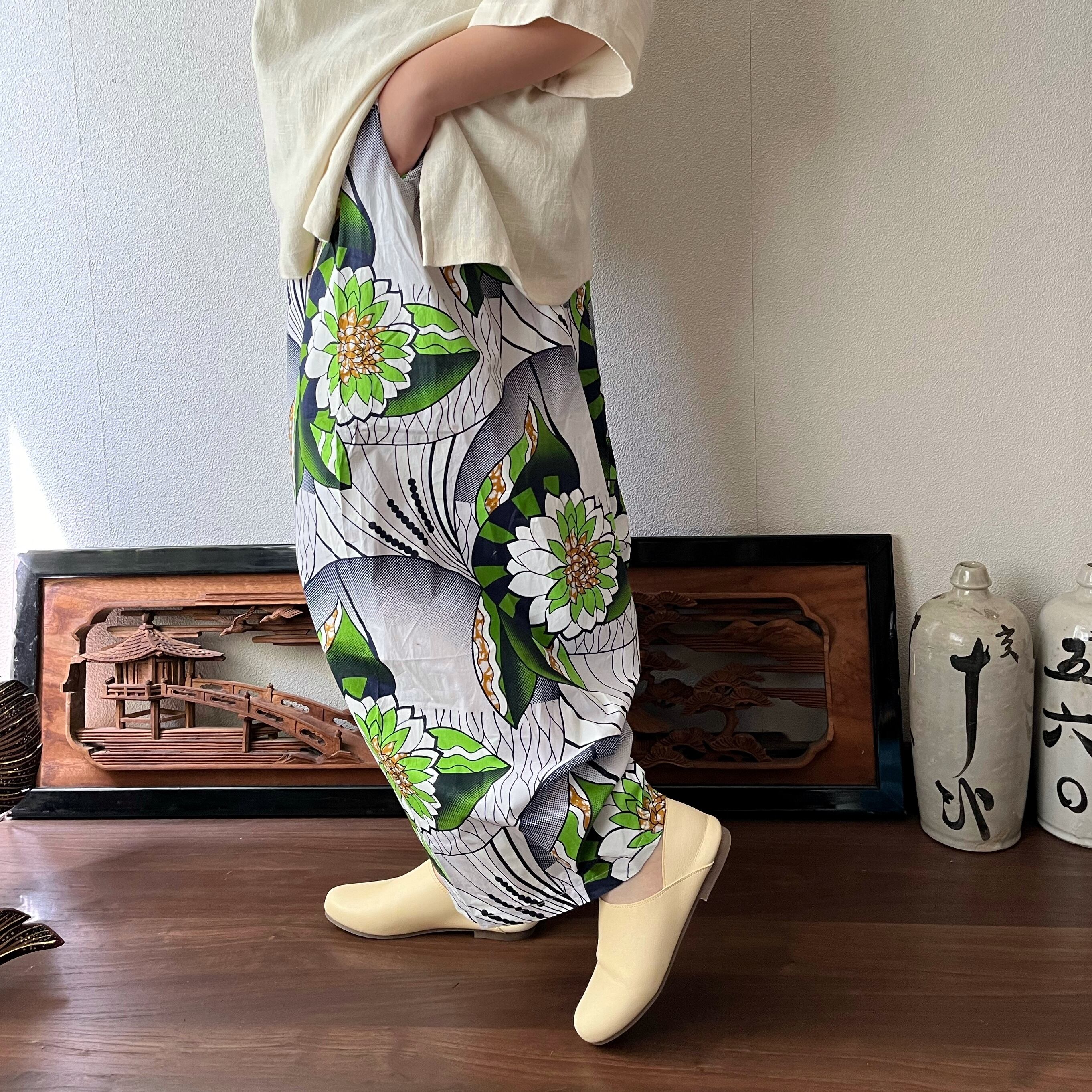 あくびちゃん？アラジン？アフリカンバティックパンツ 動きがよく出る