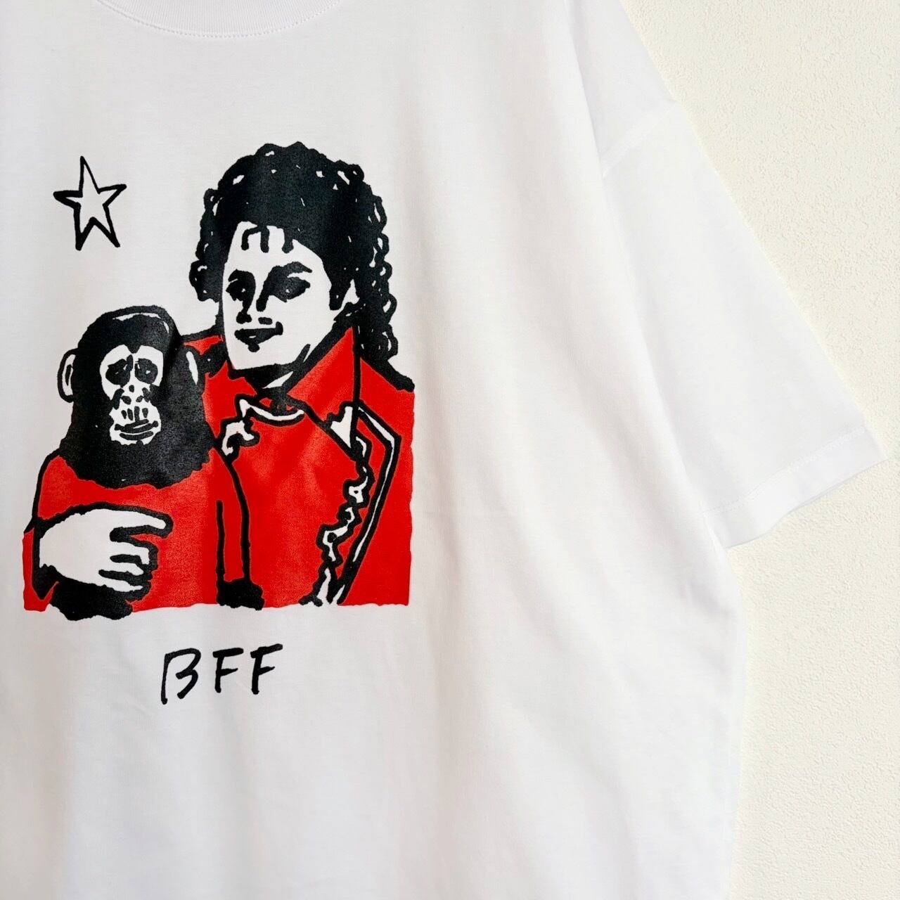 BFF」ボックスシルエットTシャツ（ホワイト） | YUKI HORIMOTO WEB STORE