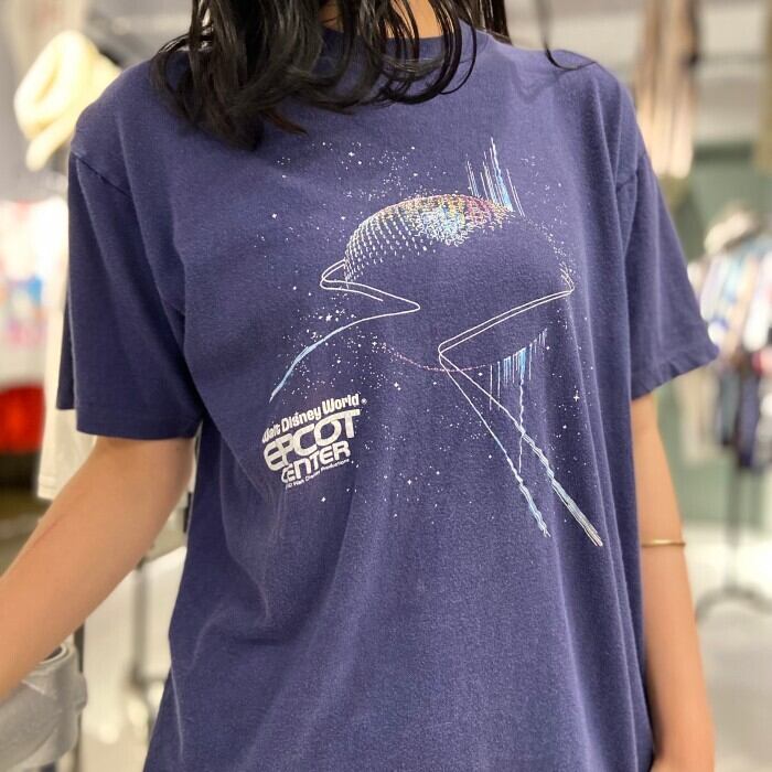 新入荷sale対象外 80年代 ディズニー Epcot Center プリントtシャツ メンズs相当 古着 Walt Disney World 80s ヴィンテージ ビンテージ ネイビー 紺色 Tシャツ Cave 古着屋 公式 古着通販サイト