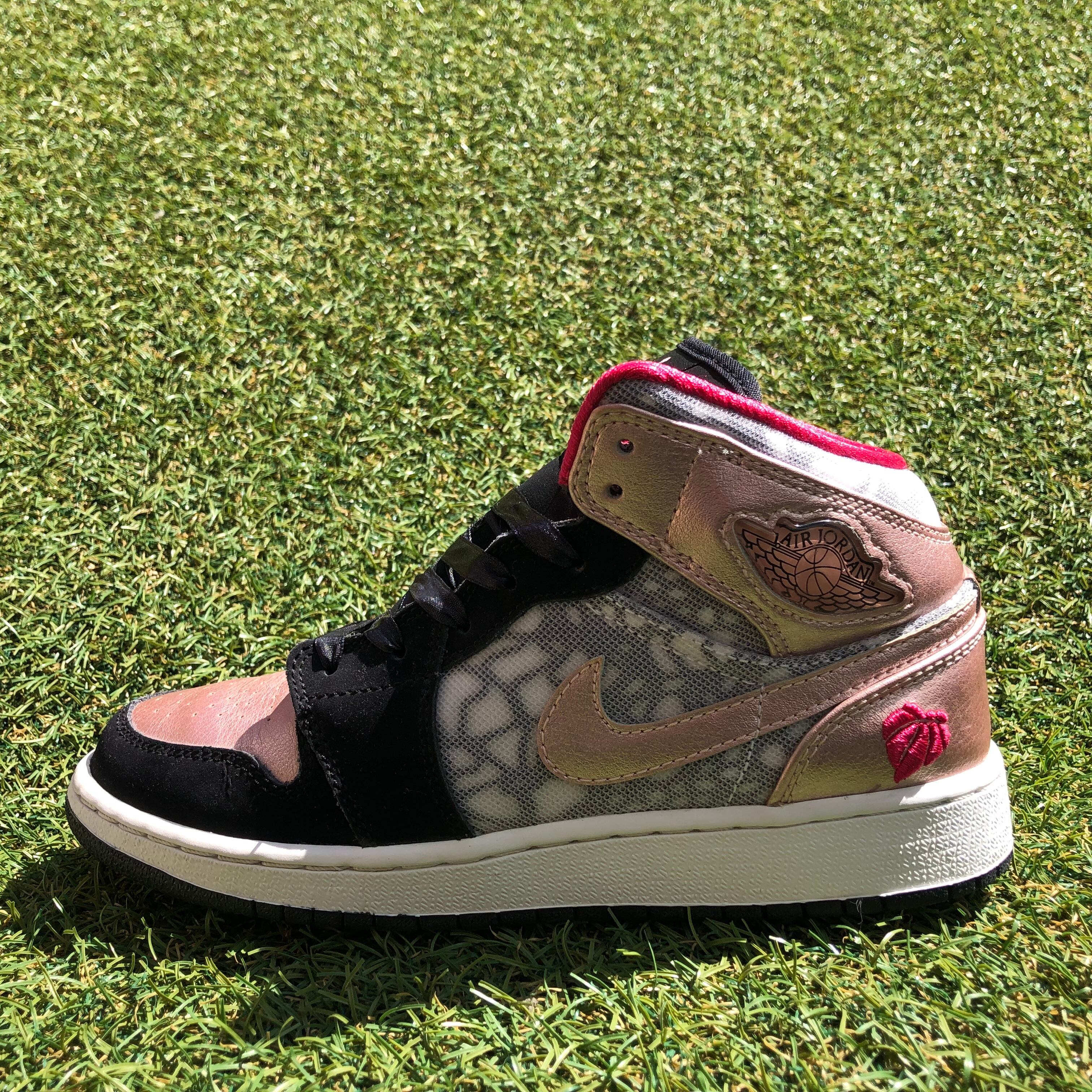 限定モデル!NIKE AIR JORDAN1 ナイキ エアジョーダン1 G998