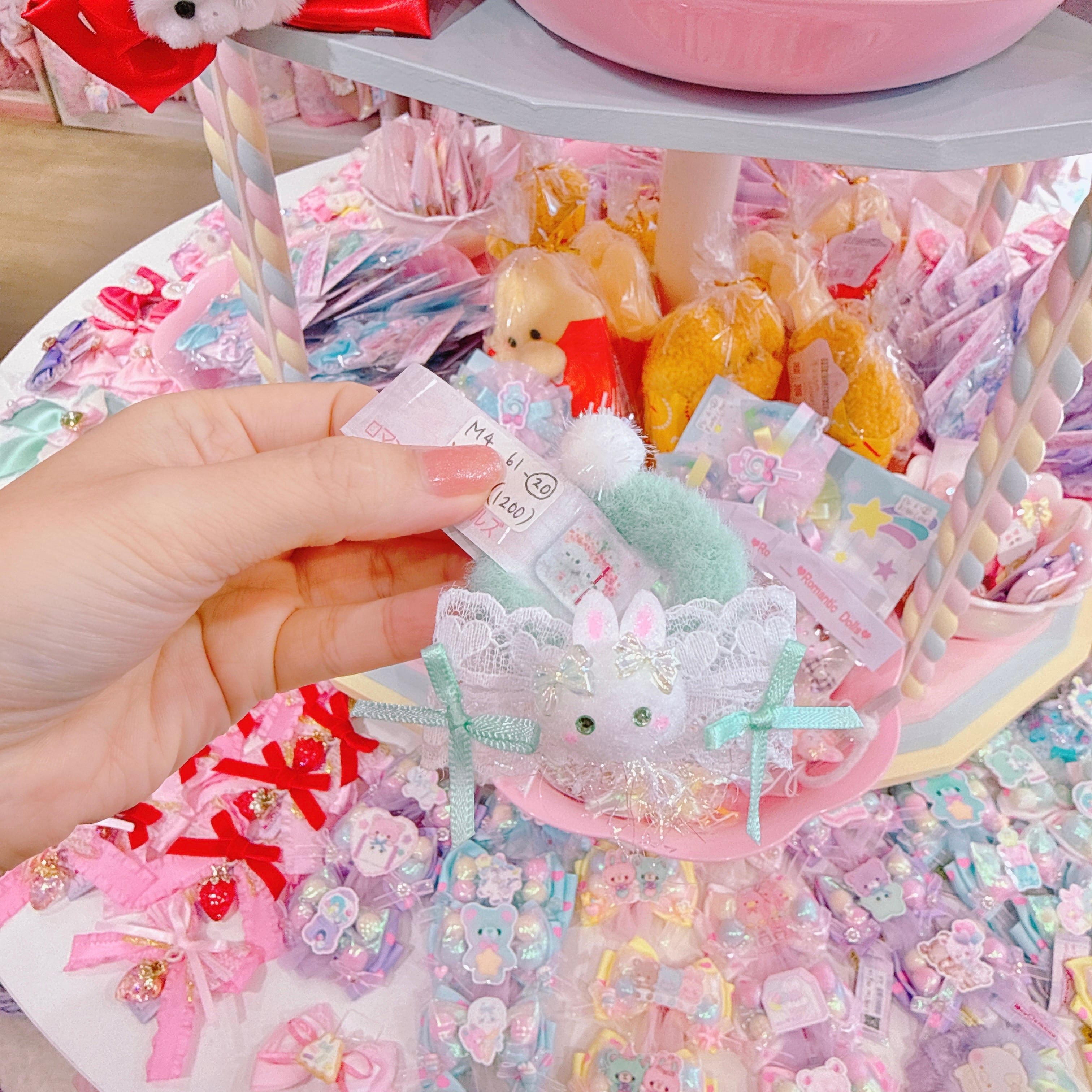 【M4】61-20うさぎマスコットヘアゴム