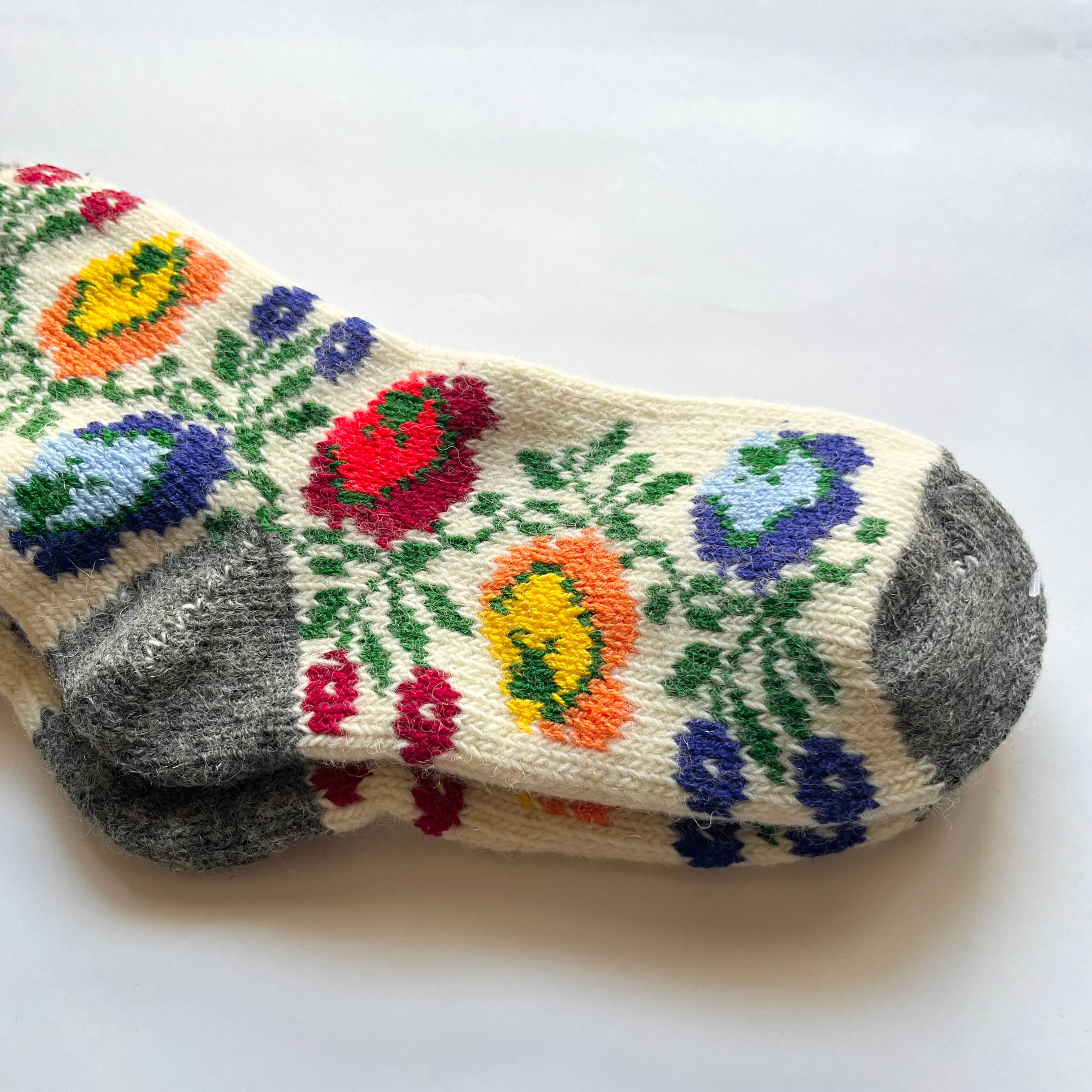 ウクライナ支援/ウールソックス(花柄)