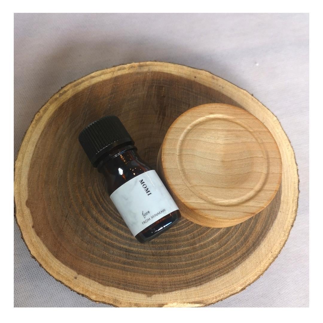 URAJIROMOMI 5ml】エッセンシャルオイル ウッドディッシュセット | Licca