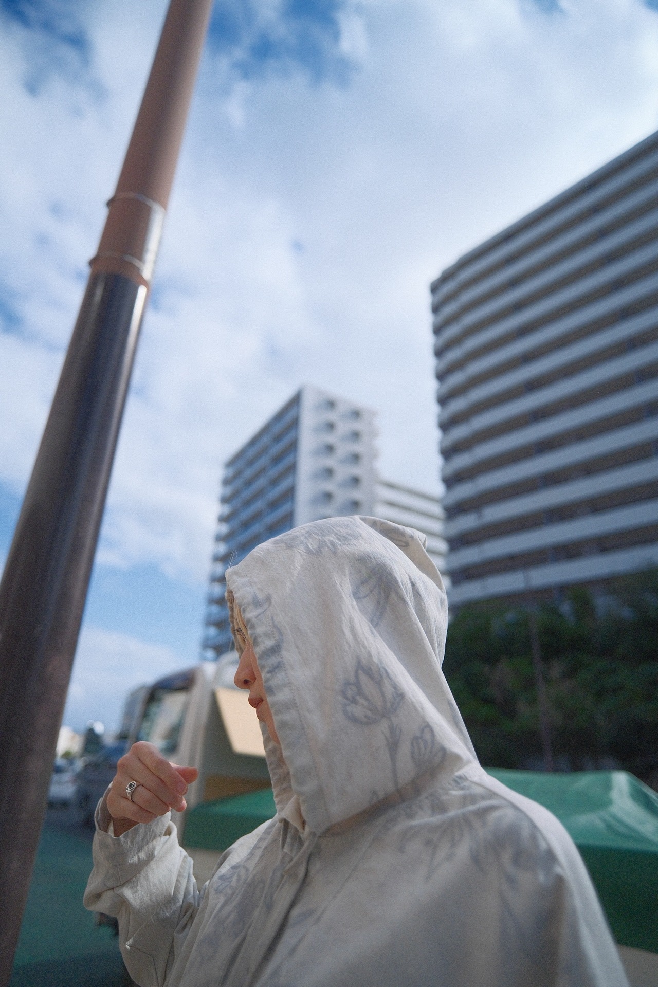 Flower Pattern Hood Shirt / WHITE GRAY - 4