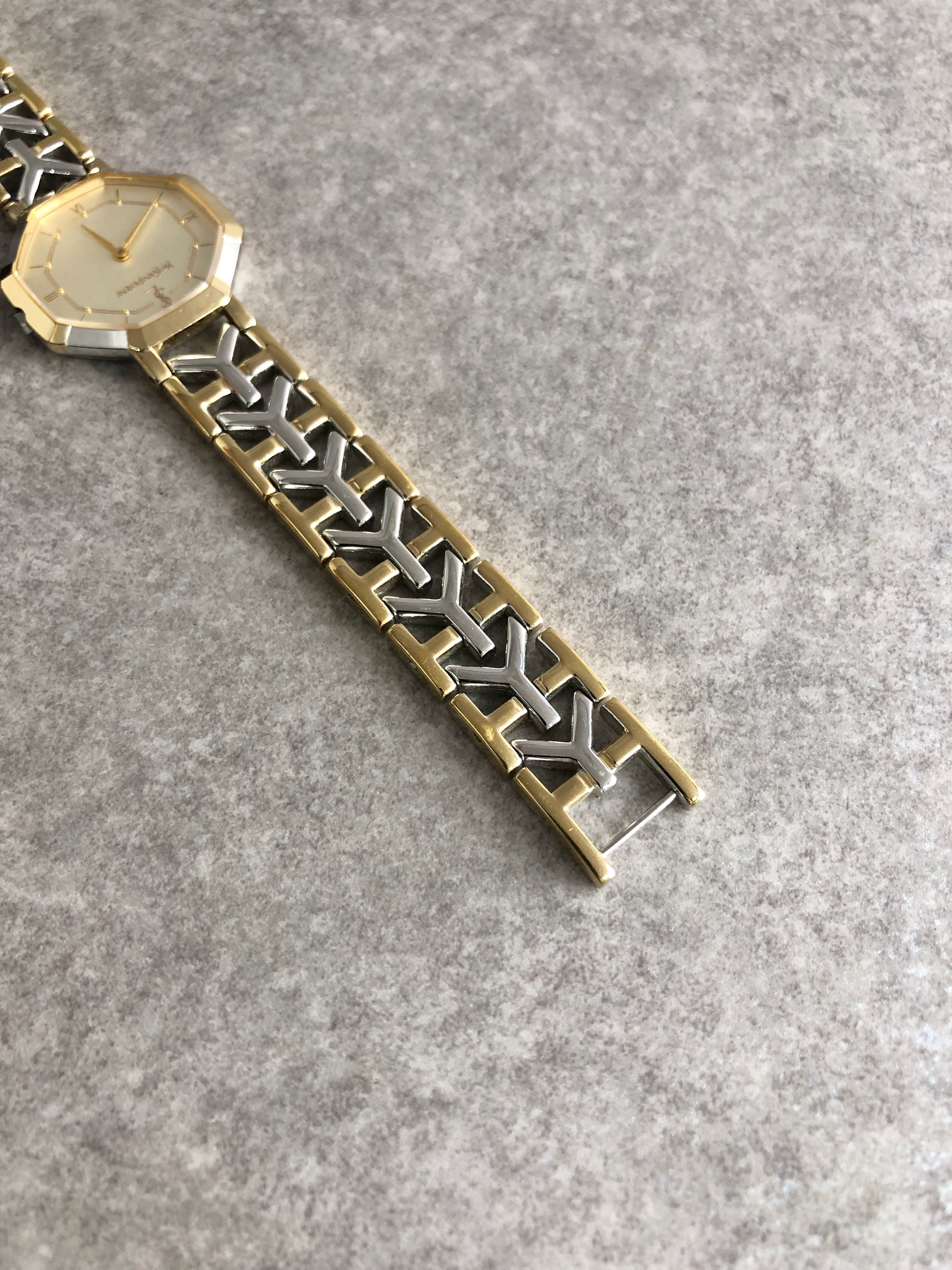 Yves Saint Laurent イヴ・サンローラン 腕時計 シルバー ゴールド