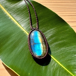 天然石ペンダント｜ラブラドライト｜R-1｜SHAKTI STONE