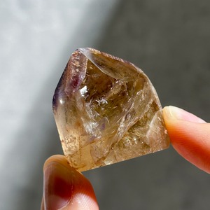 ゴイアス州クリスタリーナ産ドリームコートシトリン フリーフォーム41◇ Dreamcoat Citrine ◇天然石・パワーストーン