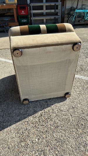 50年記念モデルカリモク一人掛けソファ