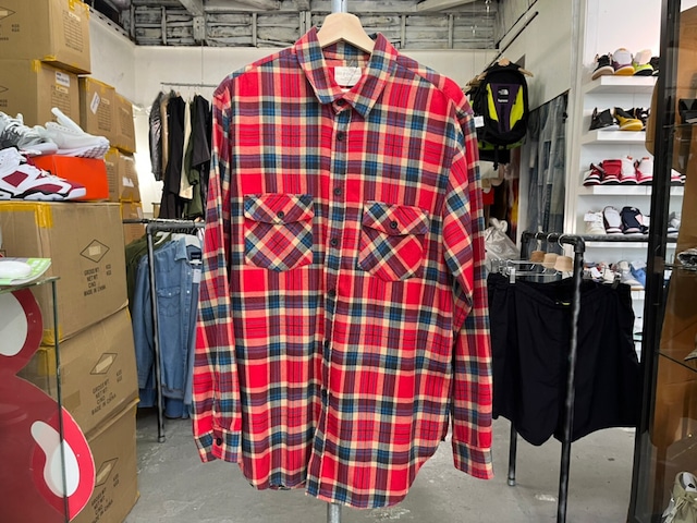 FOG PLAID FLANNEL PADDED SHIRT MEDIUM RED 38959