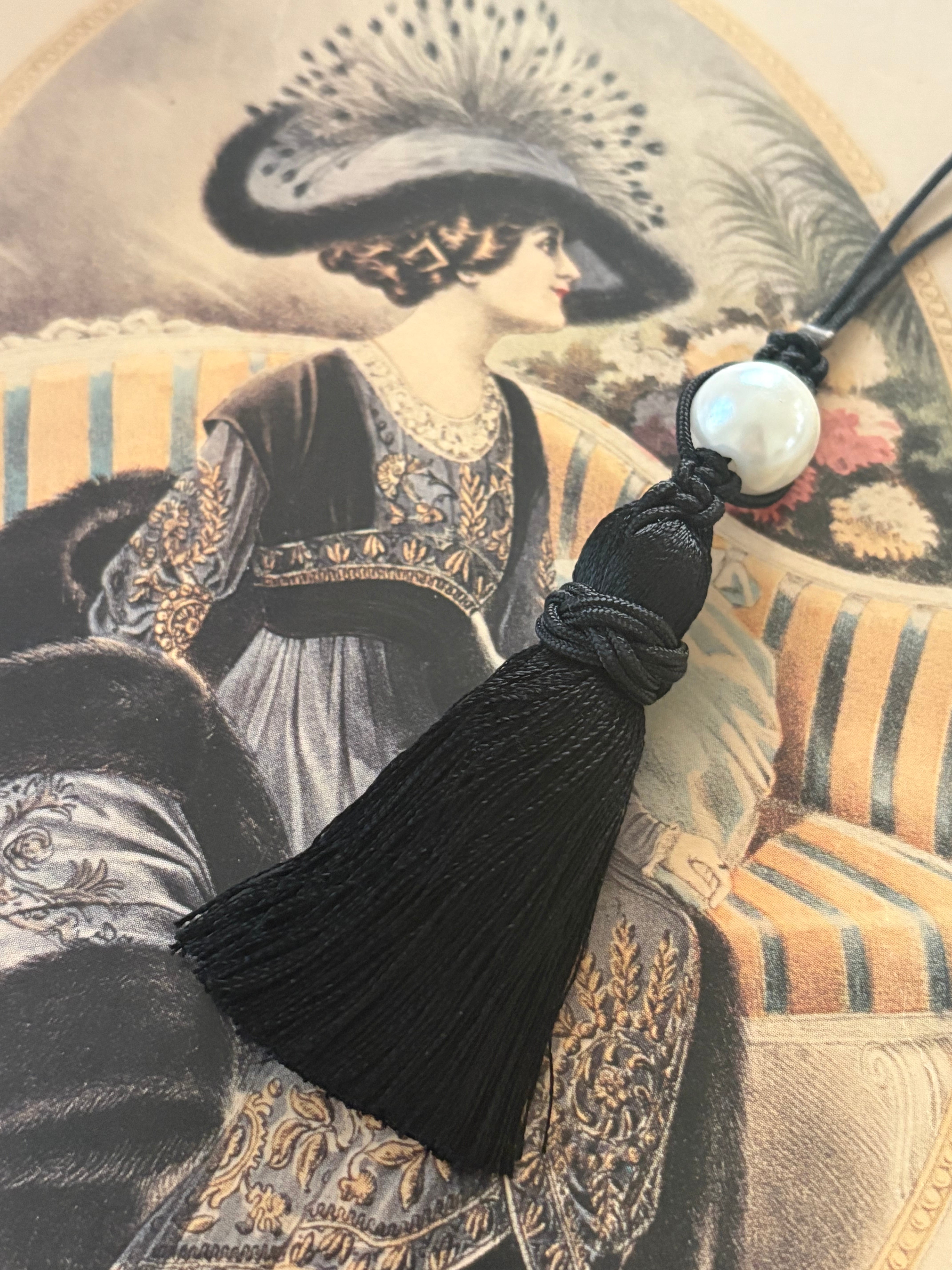 輸入デザインタッセル パールビーズ ブラック カルトナージュ チャーム アクセサリーパーツ インテリアタッセル