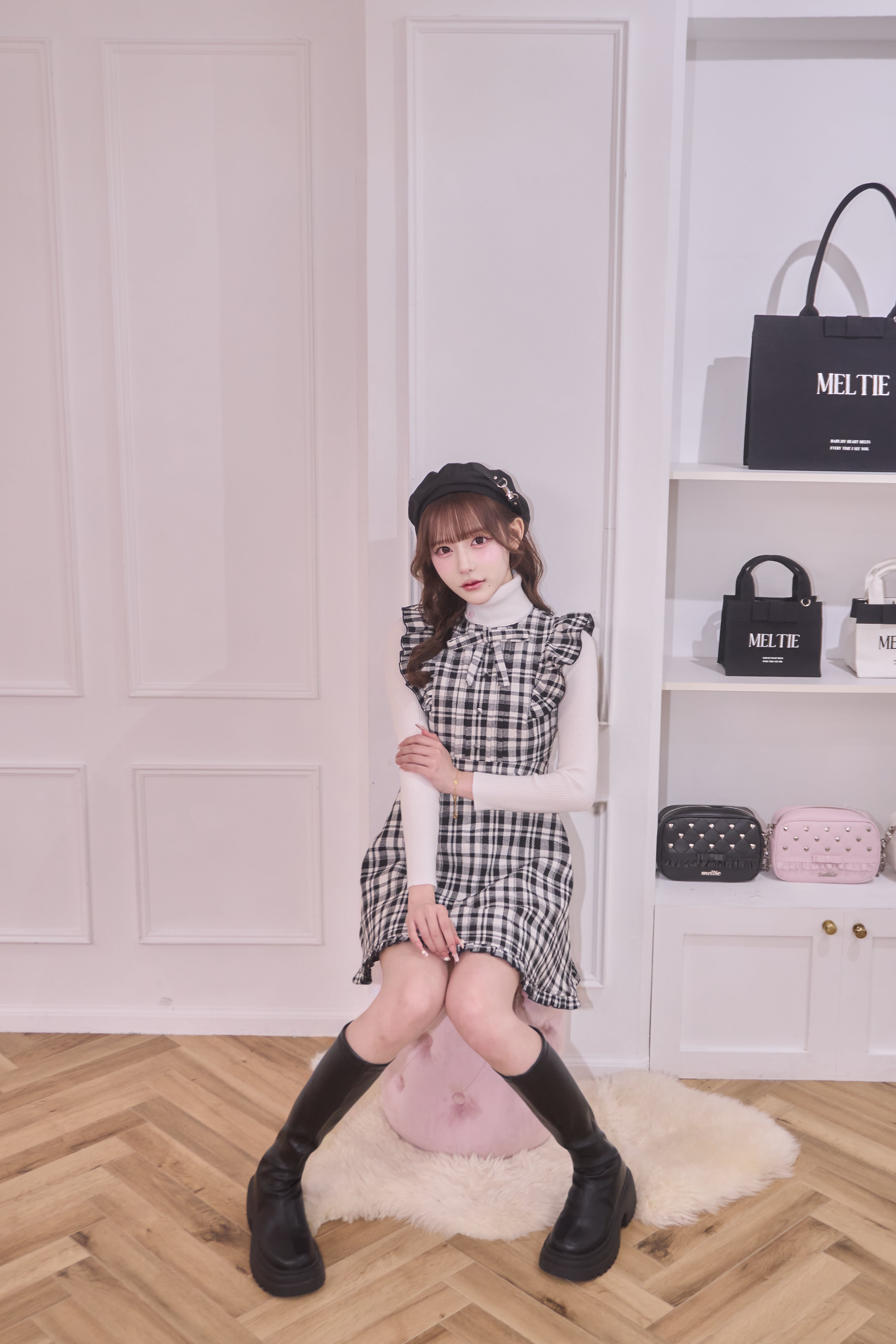 Mel. turtle neck knit